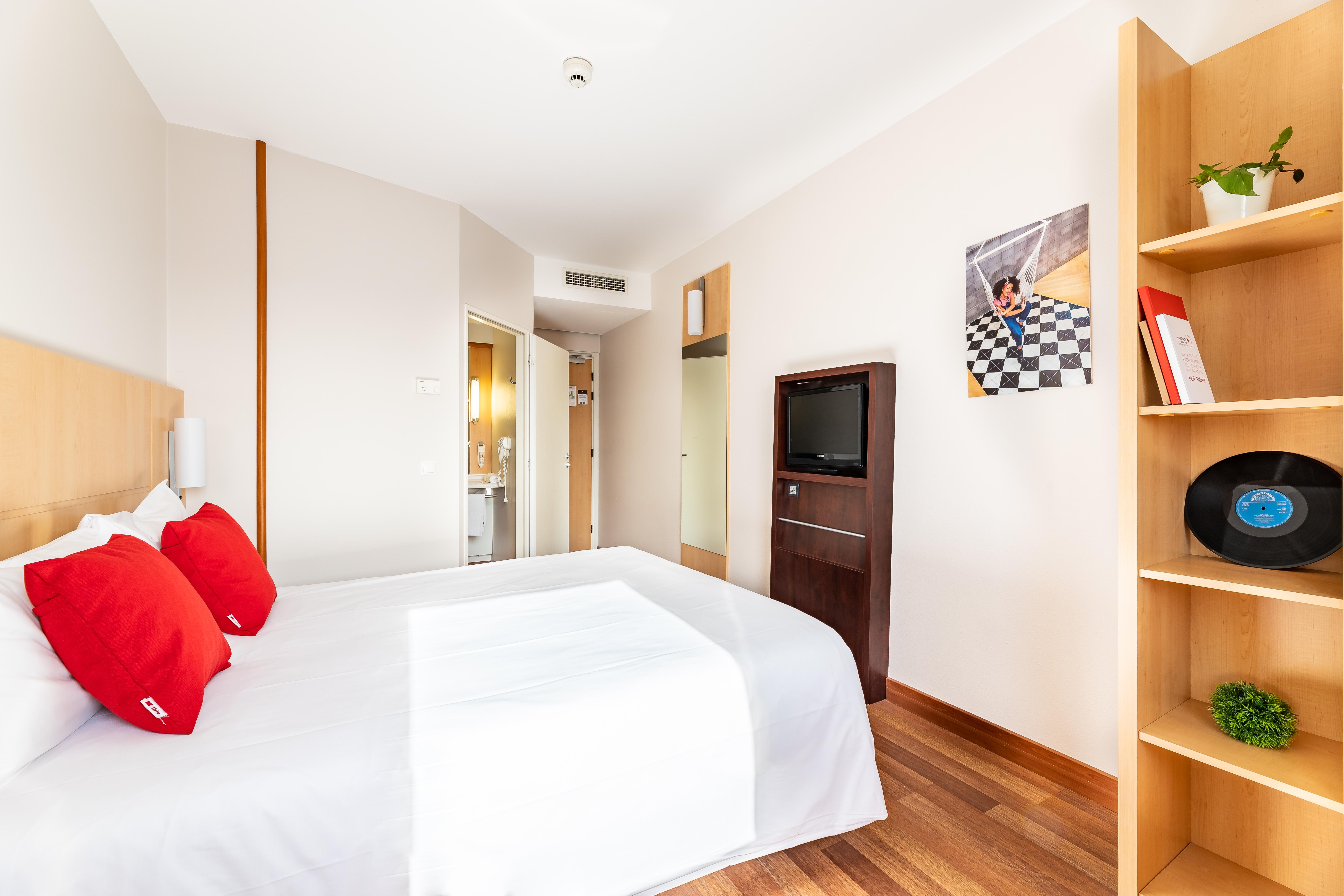 Ibis Hotel Plzeň Dış mekan fotoğraf