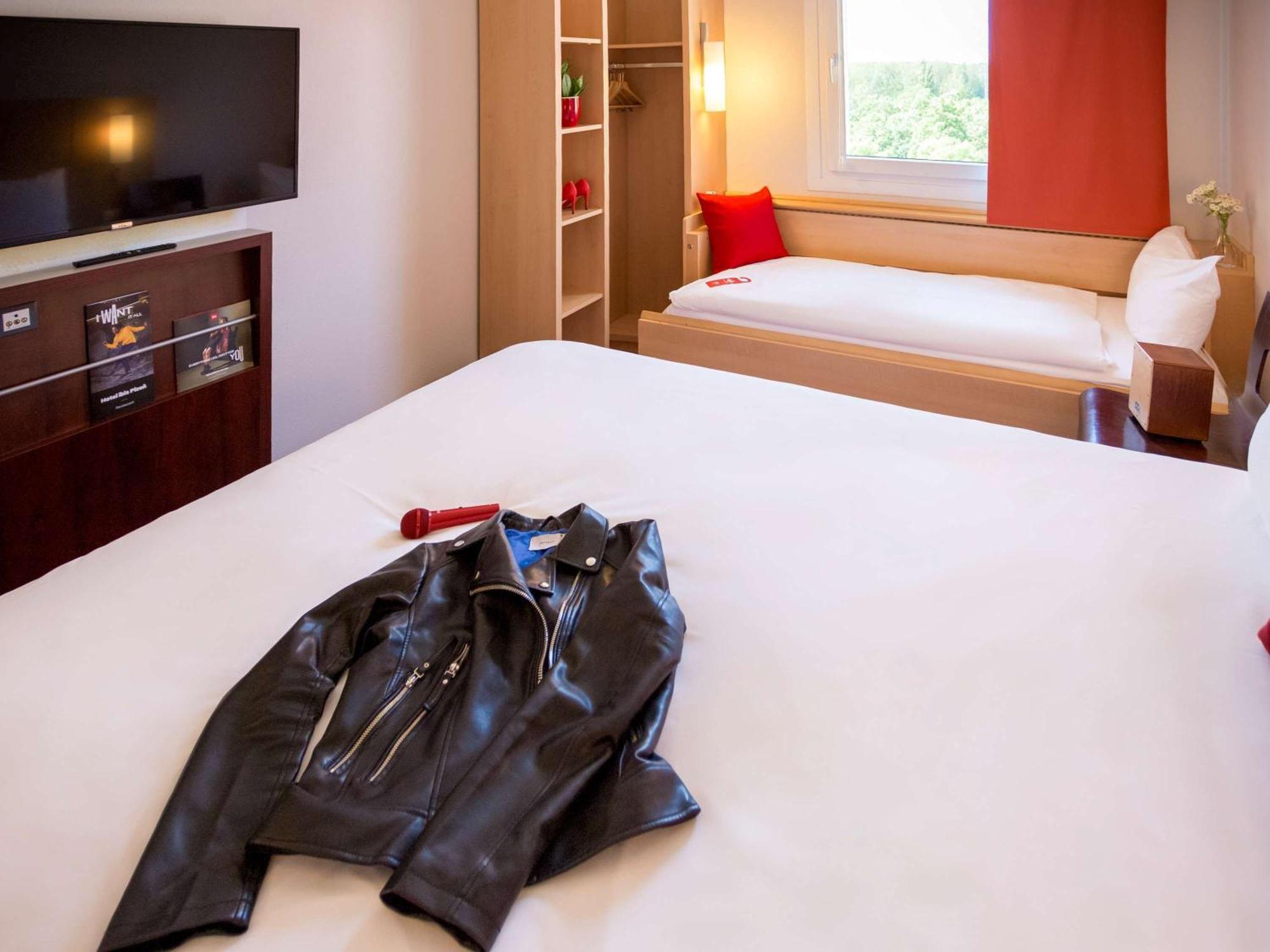 Ibis Hotel Plzeň Dış mekan fotoğraf