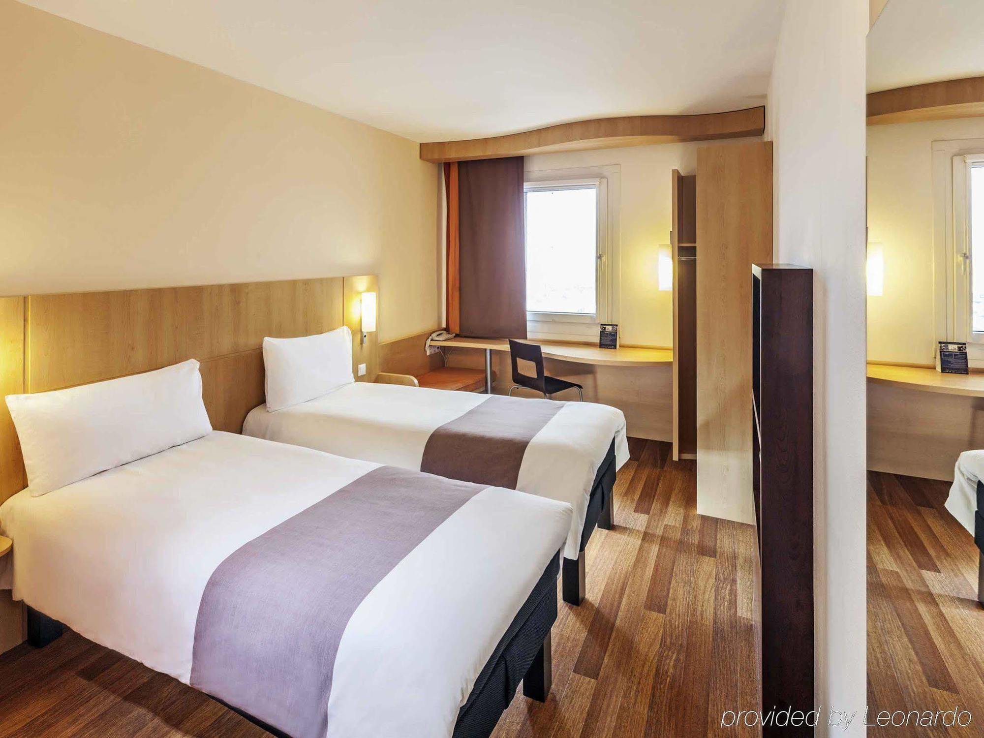 Ibis Hotel Plzeň Dış mekan fotoğraf